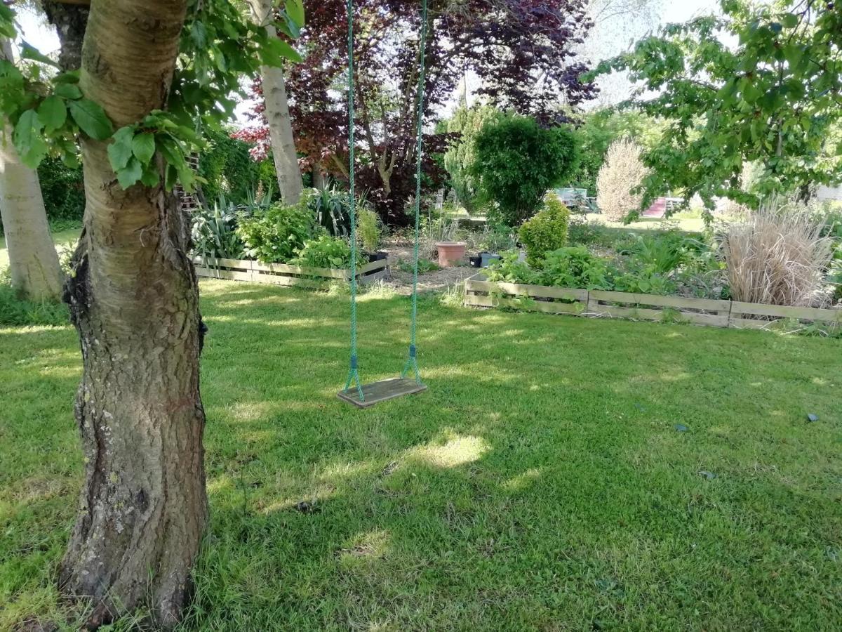 Le Gite Du Chtihameau Avec Piscine Interieure Privative, Selon Date Bassee Exteriér fotografie